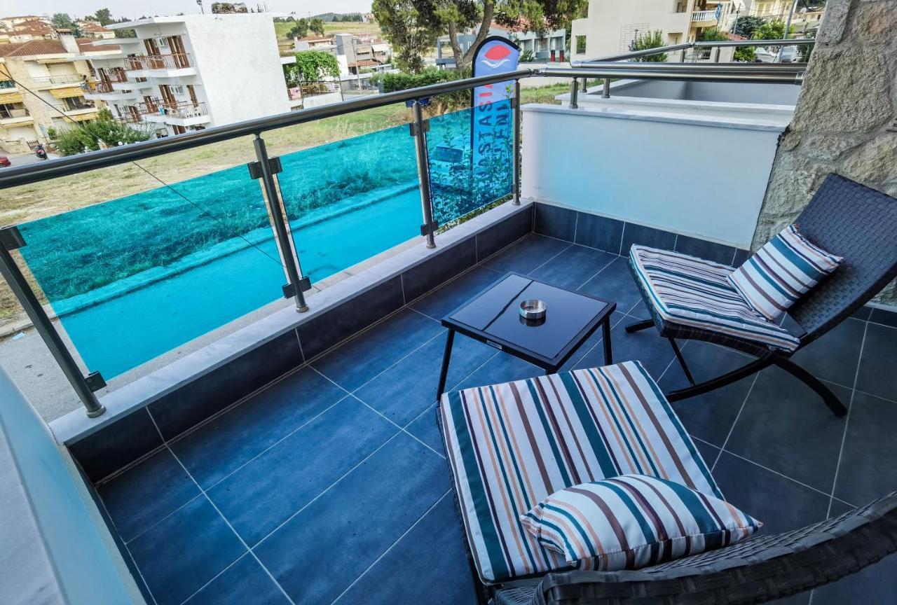 Anastasia Eleni Kallithea  Extérieur photo